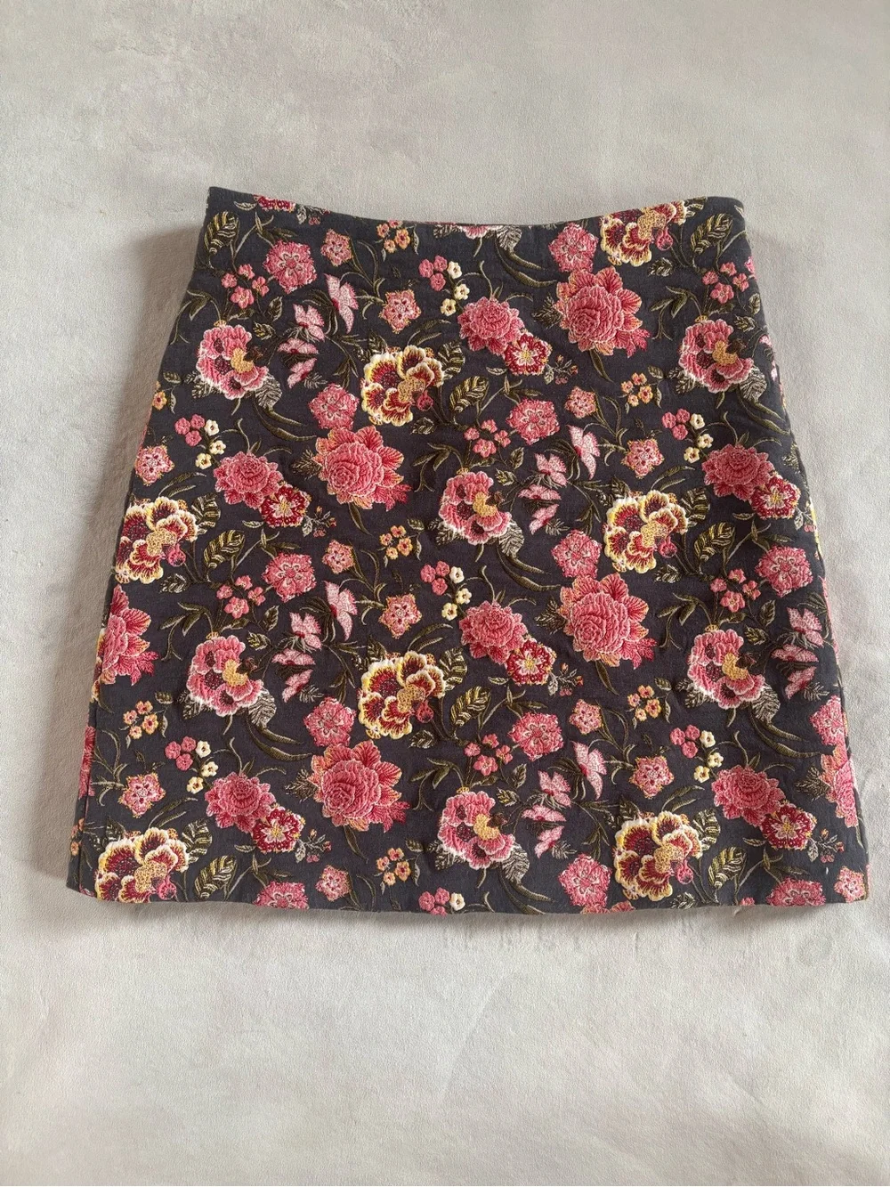 LOFT Floral Woven Tapestry Mini Skirt Size 2